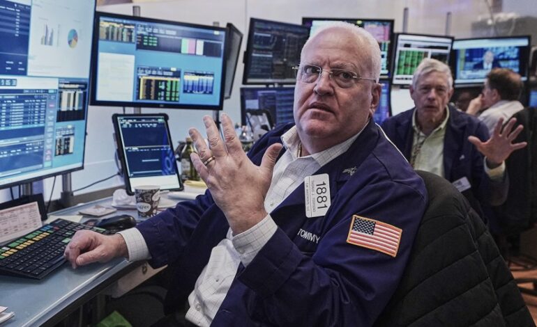 Wall Street Faces Volatility as AI Bubble and Fed Uncertainty Loom