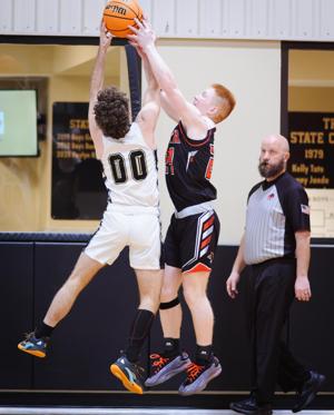 Allen Mustangs Clinch Two Victories Against Wetumka Tonight