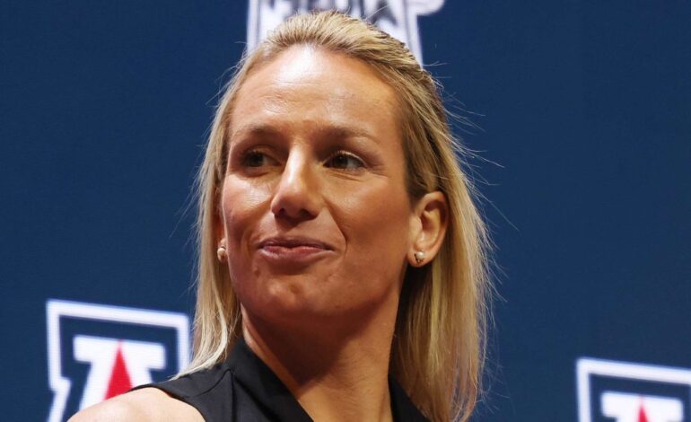 Arizona Wildcats Dominate Opponent, Display Team Depth and Focus