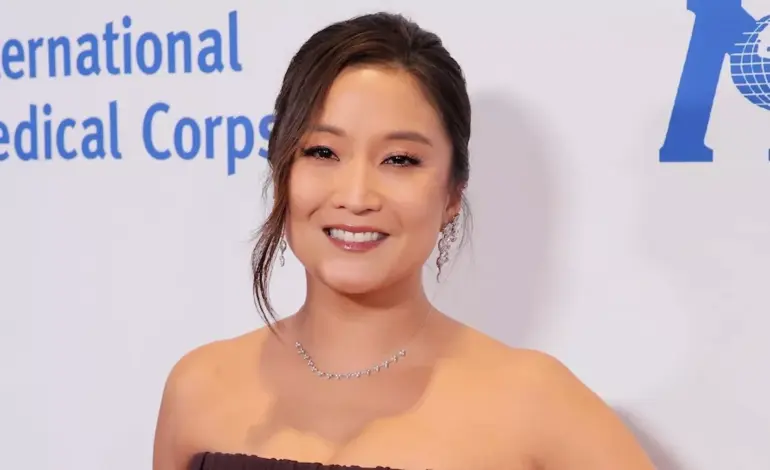 Ashley Park Avoids Wardrobe Malfunction on Drew Barrymore Show