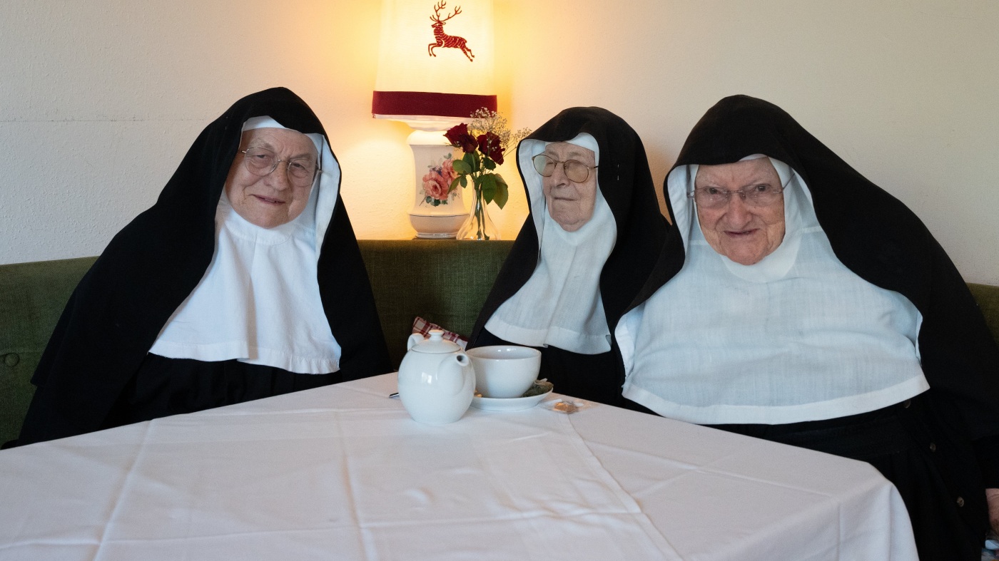 Austrian Nuns Defy Church Orders, Reject Gag on Social Media