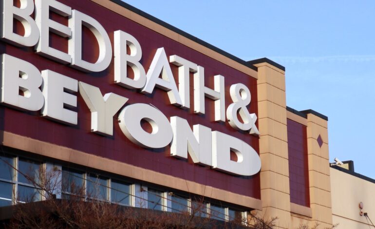 Bed Bath & Beyond Seals $26.8 Million Deal, Plans 300 Store Openings