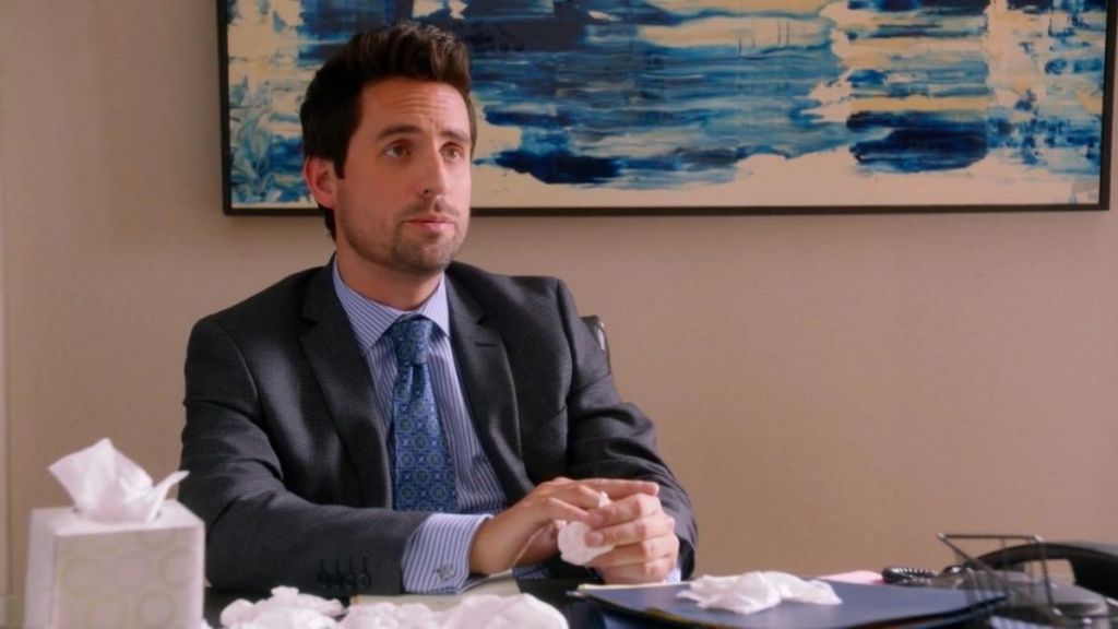 CBS Casts Ed Weeks as Lead in Urgent New Vampire Comedy Pilot