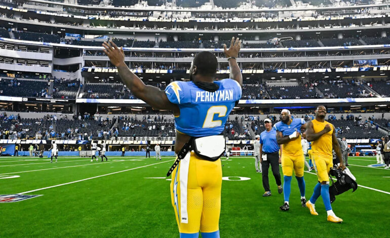 Chargers LB Denzel Perryman Suspended for Remainder of Season