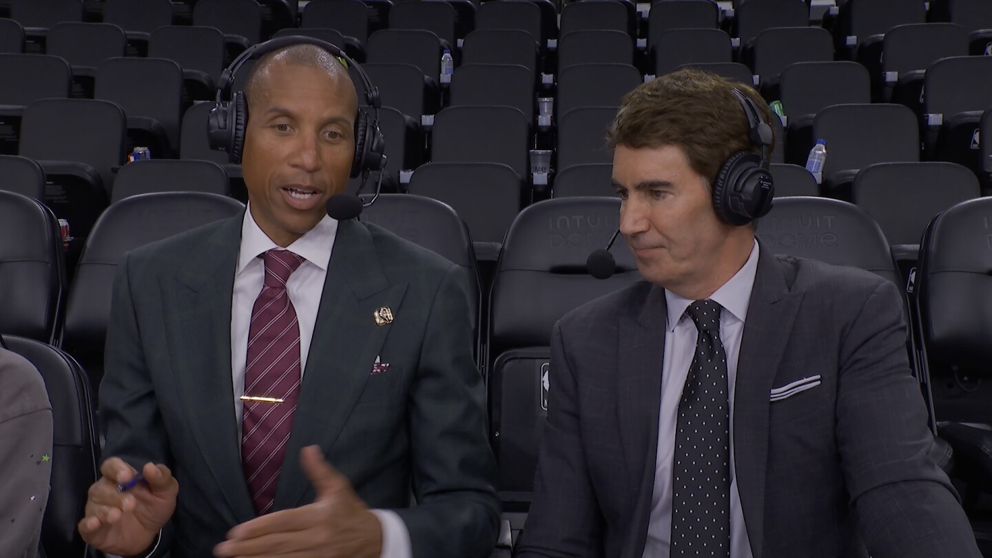 Clippers Dominate Rockets with Stellar Shooting Performance