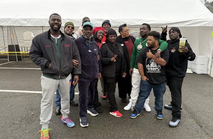 E-40’s Annual Toy Drive Delivers 100 Bikes, Drones to Kids