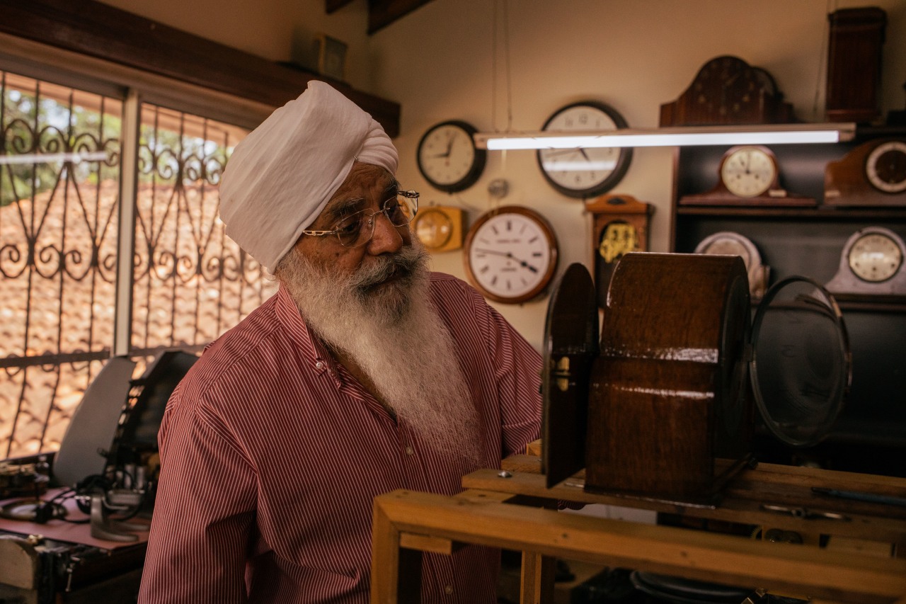 Family Watchmakers Face Modern Challenges After Centuries of Craft