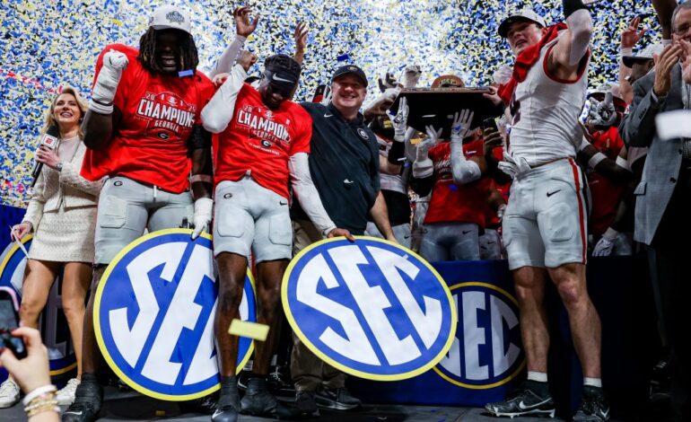 Georgia Bulldogs Clinch SEC Championship with 28-7 Victory
