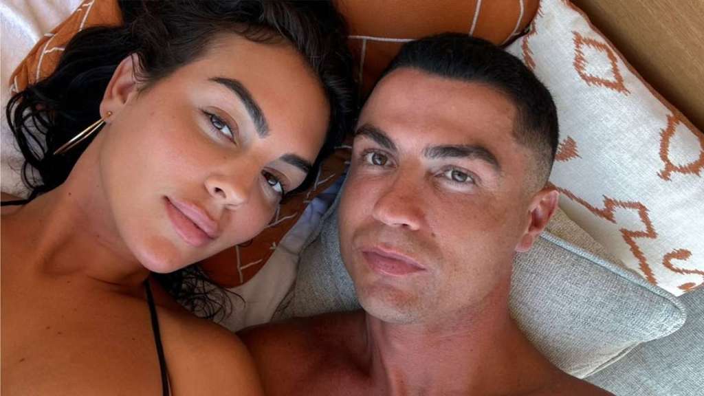 Georgina Rodriguez Shares Stunning Bikini Photos, Channels Ronaldo