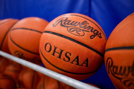 Gilmour Academy’s Annie Sullivan Dominates Avon in 53-25 Victory