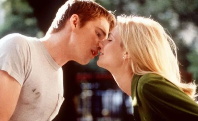 Gwyneth Paltrow Reveals Why She Refused Sex Scene with Hawke