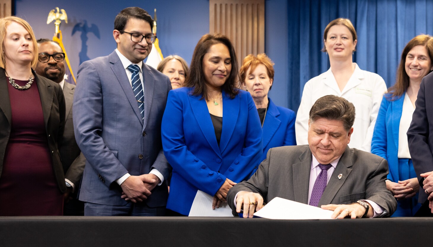 Illinois Establishes Independent Vaccine Guidelines Under Pritzker