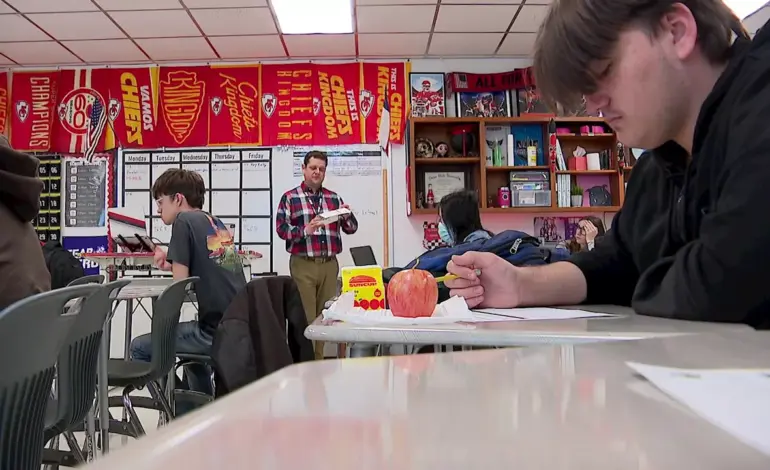 Innovative Teacher Brings Shakespeare to Life for Students