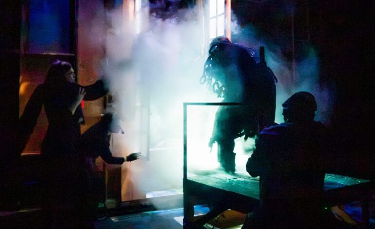 Inside the Magic of South Coast Rep’s ‘A Christmas Carol’