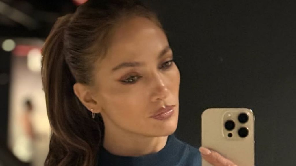 Jennifer Lopez’s Stunning Black Catsuit Sparks Vegas Excitement