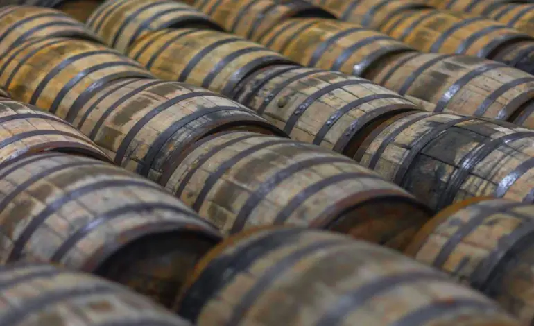 Jim Beam Shuts Kentucky Facility for 2026 Amid Industry Decline