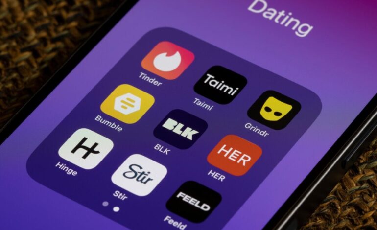 Job Seekers Turn to Dating Apps for Networking Amid AI Challenges