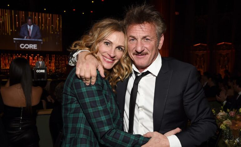 Julia Roberts and Sean Penn Urge Return of ‘Shame’ in Culture