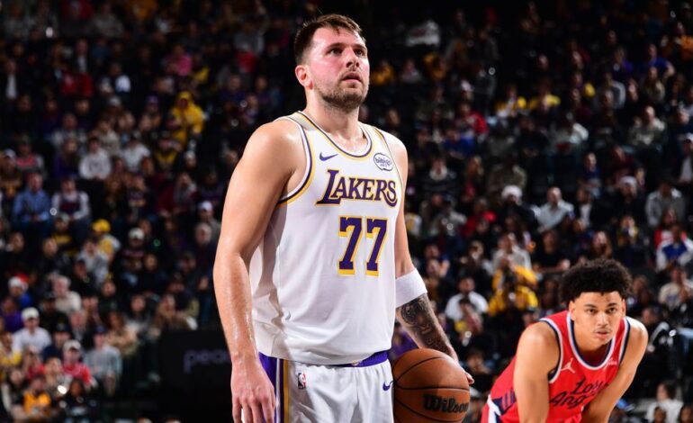 Lakers Star Luka Doncic Out After Leg Contusion vs. Clippers
