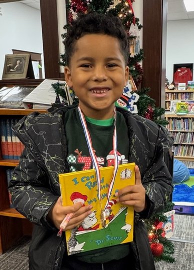 Mateo Galan Achieves Milestone: Reads 1,000 Books Before Kindergarten