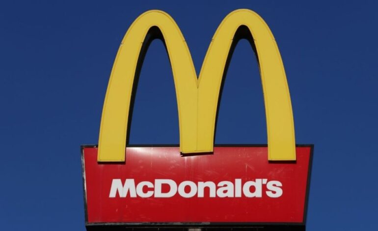 McDonald’s Unveils XXL Cheddar Cup: Holiday Menu Launches Today!