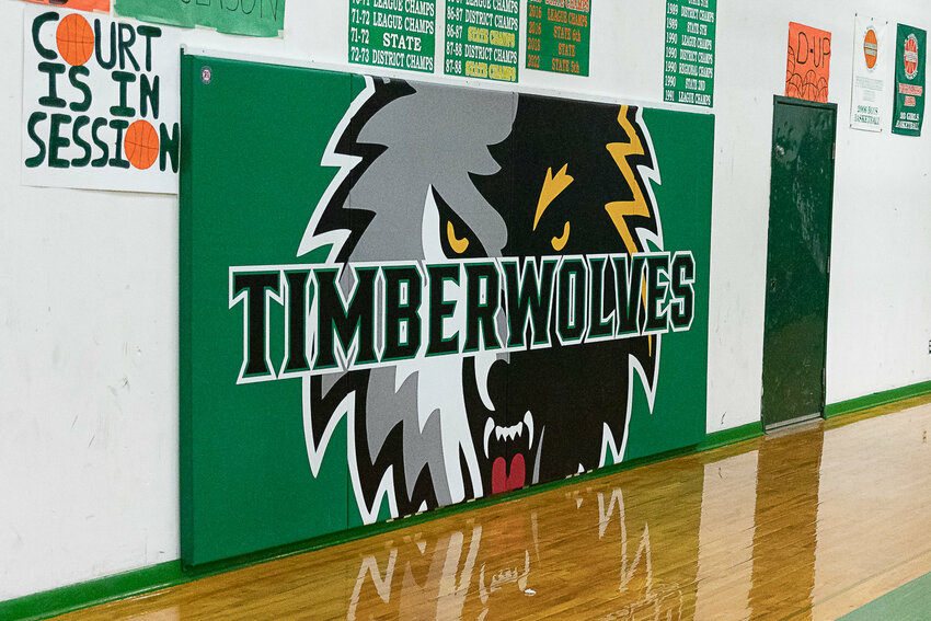 Morton-White Pass Dominates Ocosta to Maintain Perfect Record