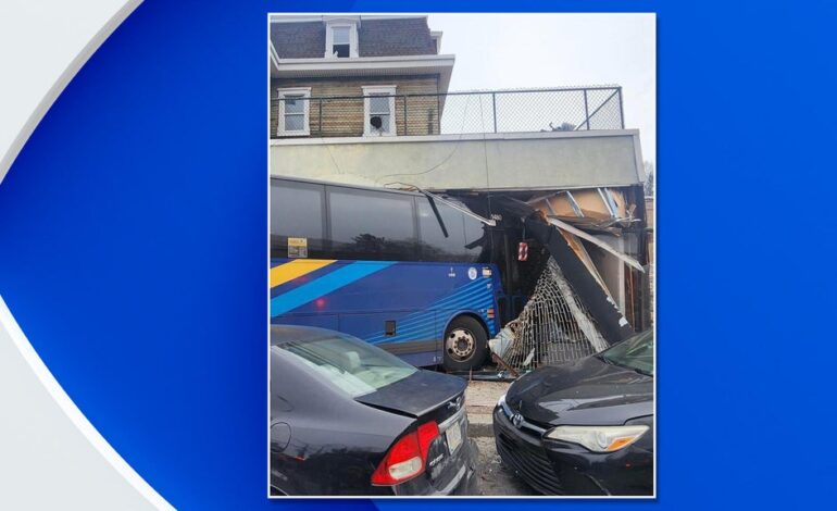 MTA BUS CRASHES INTO YONKERS BUILDING, 1 INJURED