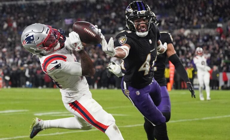 New England Patriots Rally to Secure Playoff Spot Against Ravens