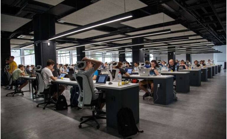 New White Paper Explores AI’s Role in Enhancing Employee Value