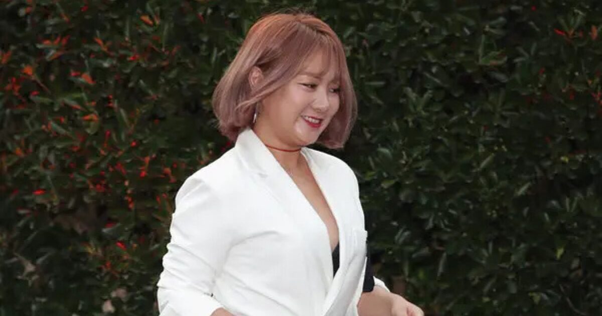 Park Na Rae’s Managers Receive Lavish Gifts Amid Wage Dispute