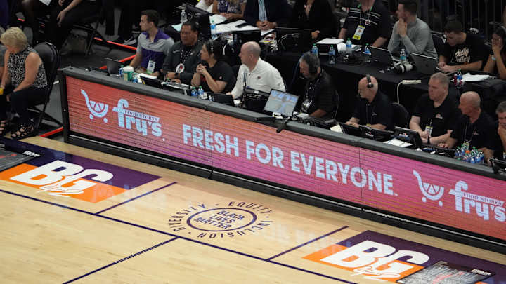 Phoenix Mercury’s Scoring Power Secures Playoff Spot in 2022