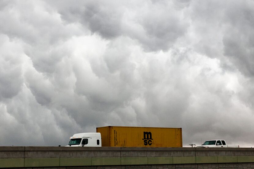 Rain and Fog Expected Wednesday in Dallas-Fort Worth Area