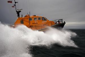 RNLI Issues Urgent Cold Water Safety Warning for Festive Dips