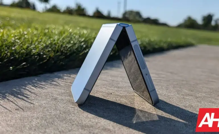 Samsung Galaxy Z Fold 6 and Flip 6 Receive December 2025 Security Update