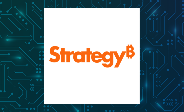 Strategy Inc Shares Slide 2.3% Amid Analyst Rating Updates