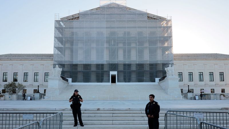 Supreme Court Weighs Trump’s Authority Over Independent Agencies