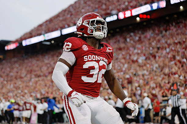 Ten Oklahoma Players Recognized on All-SEC Football Teams