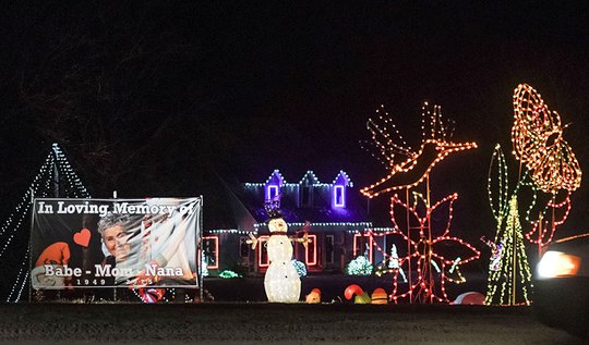 TMT Farms Christmas Lights Drive-Thru Opens Nightly Until December 27