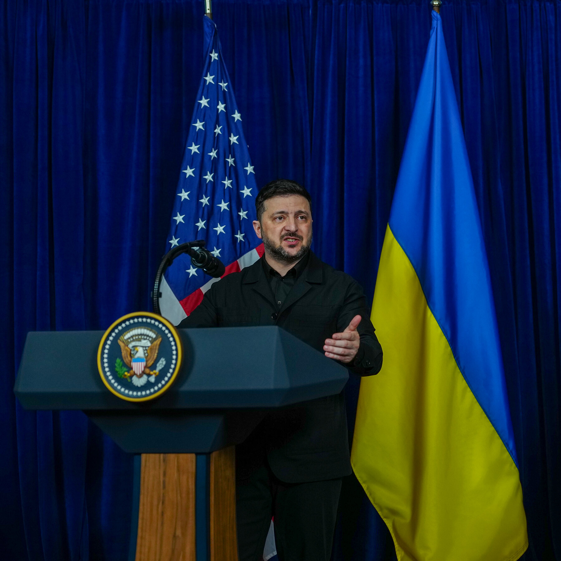 Zelensky and Netanyahu Meet at Mar-a-Lago Amid Global Tensions