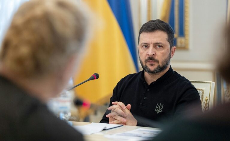 Zelensky and Trump Set for Urgent Meeting Amid Peace Push