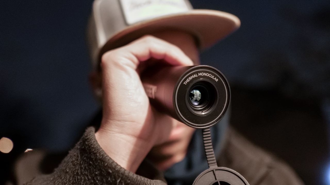 Discovering Anomalies: The Mileseey Optics TNV10 Pro in Action