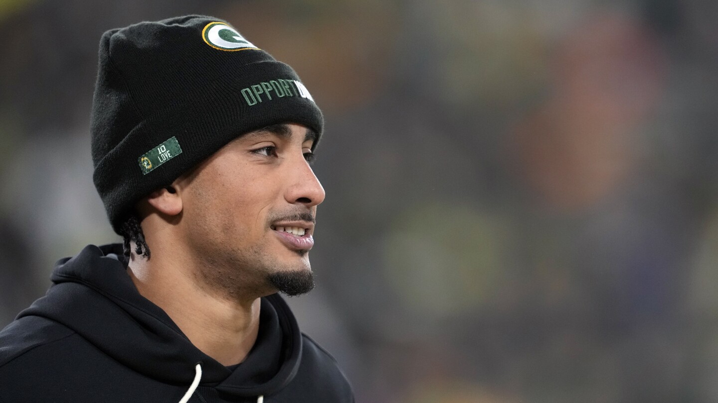 Packers Announce Clayton Tune as Starting QB Against Vikings