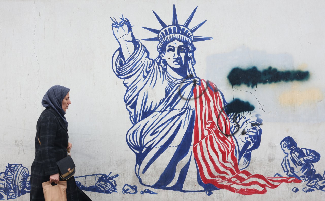 U.S. Raid in Caracas Forces Iran to Reassess Regional Risks